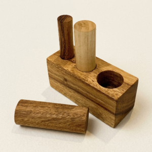 Encaje de cilindros de madera