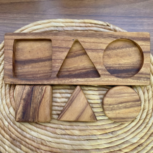 Encaje de madera con formas geométricas<span> - </span>Marrón