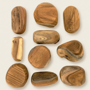 Rocas apilables de madera